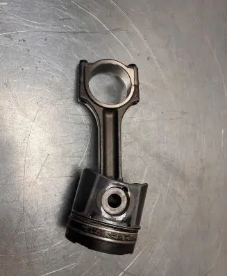 Renault Master II Piston with connecting rod 1295