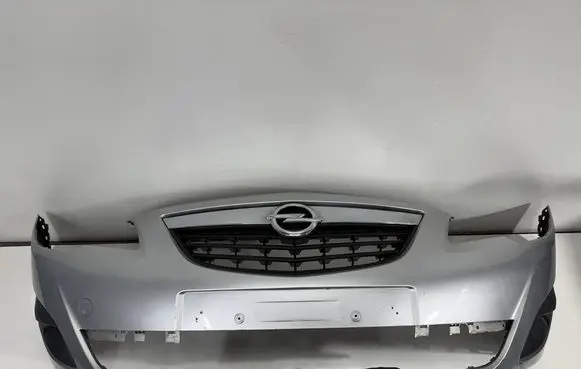 Opel Meriva B Front bumper 13267699