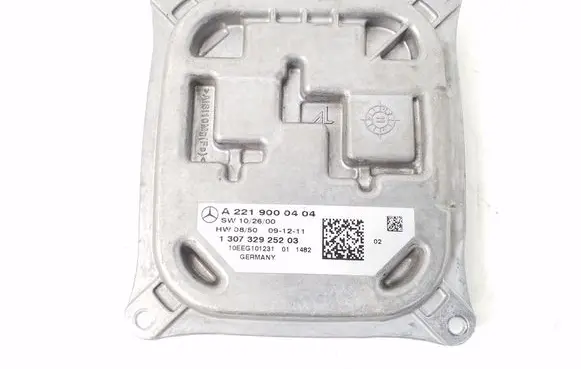 Mercedes-Benz S W221 Xenon control unit/module A2219000404