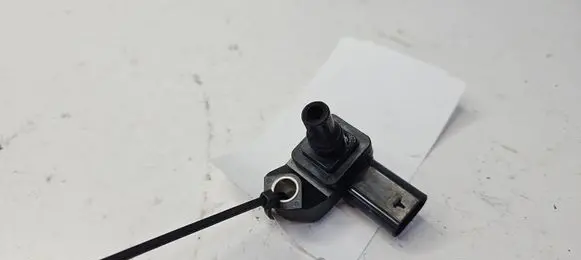 BMW 5 F10 F11 Air pressure sensor 7804742 9080 6E29