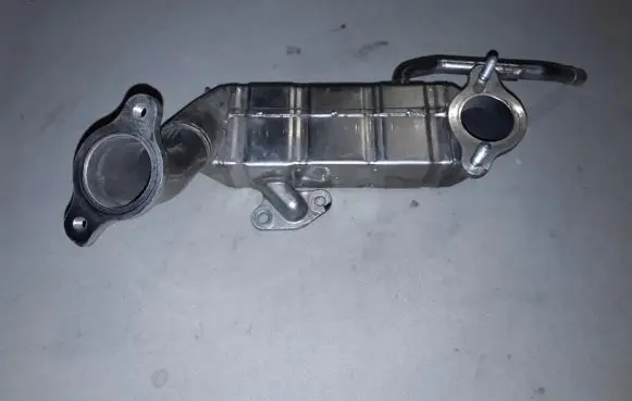 Honda CR-V EGR valve cooler 18750RZ0G011