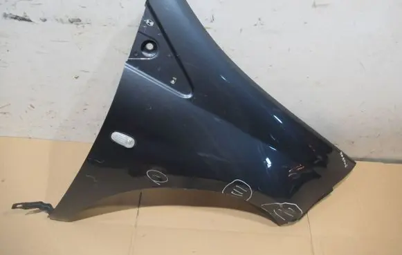 Fiat Bravo Fender