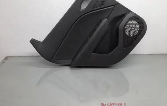 Renault Captur II Rear door card panel trim 829A18015R
