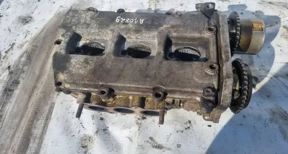 Subaru B9 Tribeca Engine head 