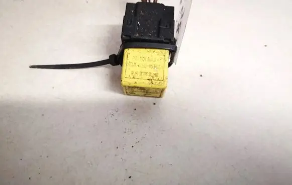 Land Rover Freelander Other relay ymb10012 v23134-b52-x127
