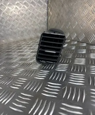 Dash center air vent grill