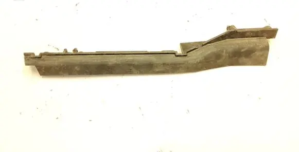 BMW 5 E39 Intercooler air guide/duct channel 51718218853