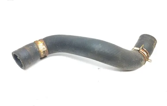 Toyota Auris 150 Engine coolant pipe/hose