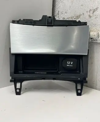 Mercedes-Benz C W204 Ashtray (front) A2046801350 1J0089708