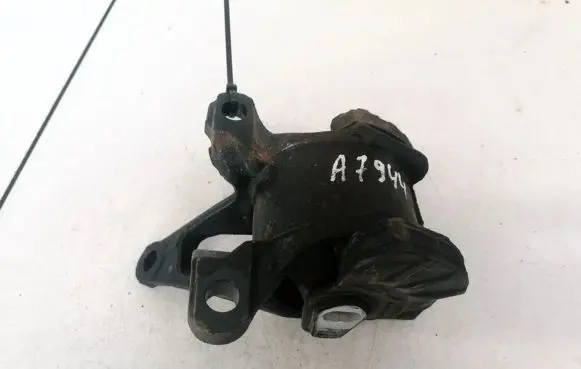 Mazda 6 Engine mount bracket K1442