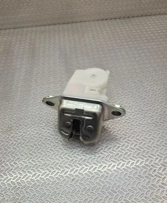 Subaru XV I Tailgate/trunk/boot lock/catch/latch