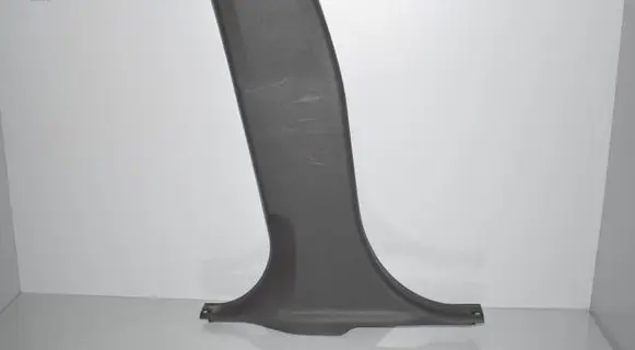 (B) pillar trim (bottom)