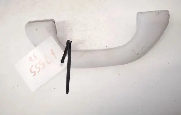 Skoda Octavia Mk2 (1Z) Front interior roof grab handle 6y0857607
