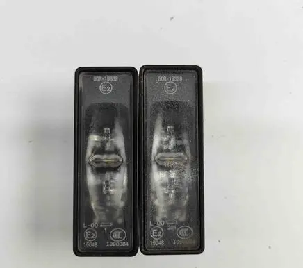 Opel Mokka B Number plate light 9815225980
