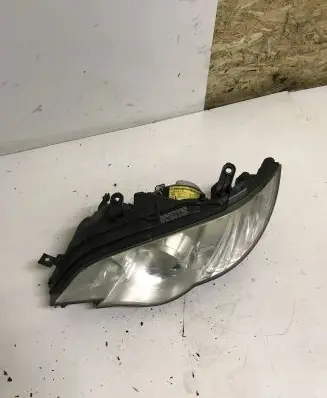 Subaru Outback Headlight/headlamp 69607001 89602001 89607001