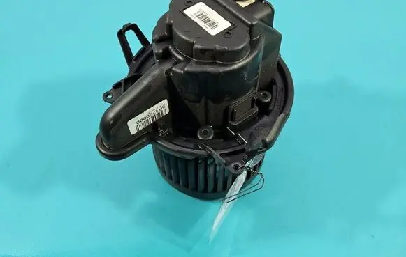 Renault Captur Heater fan/blower 5R5833500 IMPRK1595081