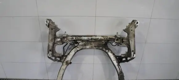 BMW 5 E60 E61 Front subframe 6759462