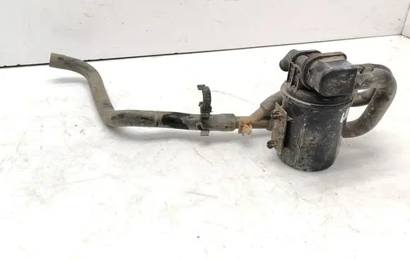 Honda Legend III KA9 Fuel filter housing 