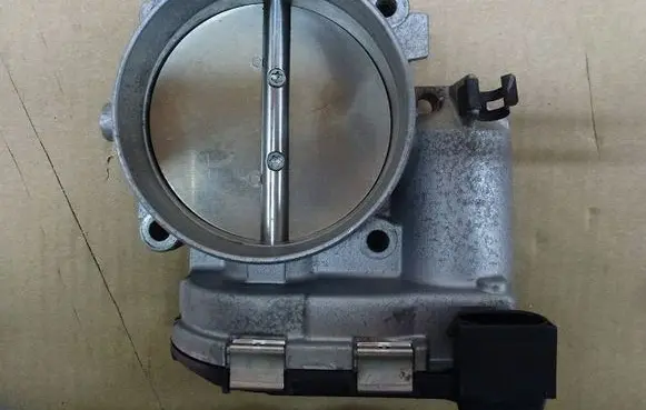 Mercedes-Benz SL R231 Throttle body valve 0280750514-KG