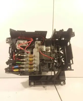 Audi Q7 4L Fuse module 7L0937548C