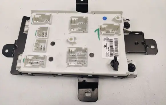 Ram 1500 Comfort/convenience module 68287182AH