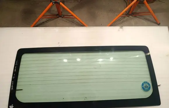 Ford Transit Rear windscreen/windshield window 43R00097