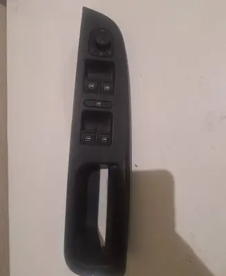 Volkswagen Jetta V Electric window control switch 1K4868049C
