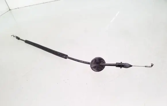 Volkswagen Touran I Front door cable line 