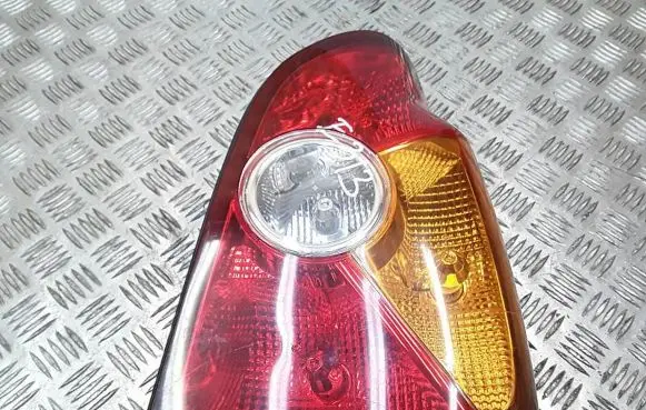 Hyundai Terracan Rear/tail lights 92402H10