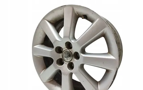 Toyota Avensis T250 R16 alloy rim 