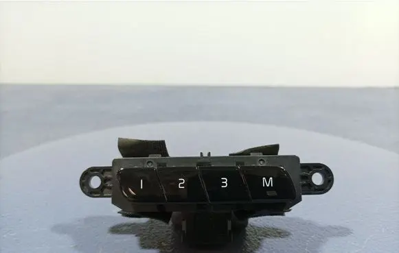 Volvo XC90 Seat heating switch 31376461