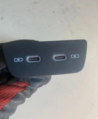 Volkswagen Polo VI EUR ISO radio connector 2G6035954 22016646426