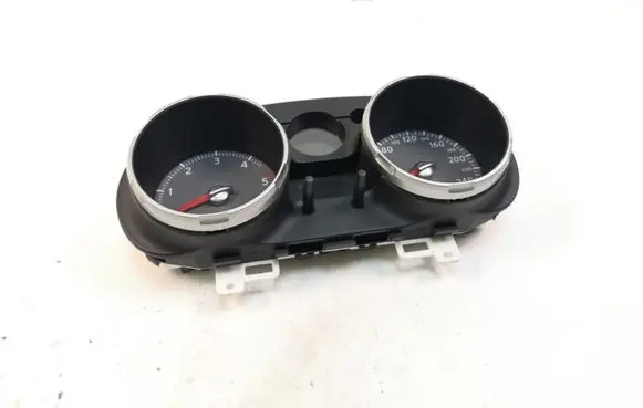 Nissan Qashqai Speedometer (instrument cluster) JD73C187DQLM