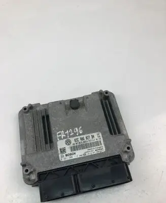 Volkswagen Golf VI Engine control unit/module ECU 0261S06112 03C906027BN