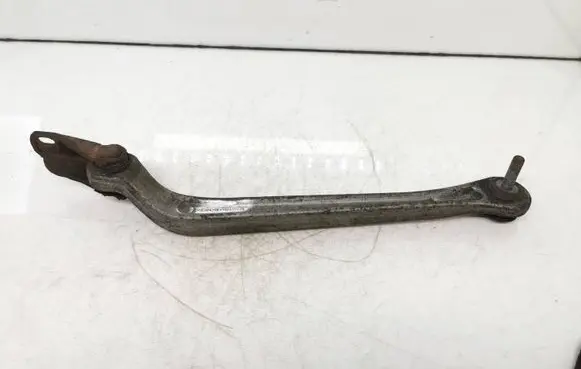 Rear control arm
