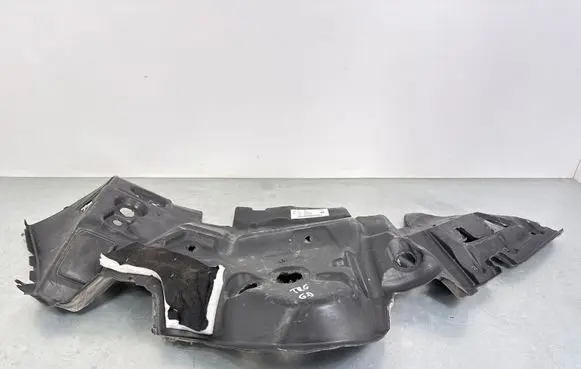 Volkswagen Touareg III Other trunk/boot trim element 760863814B