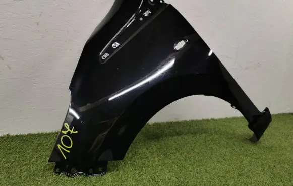Peugeot 108 Fender B000910580