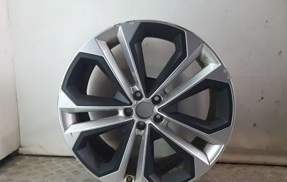 Audi A6 S6 C8 4K R21 alloy rim 4K9601025F