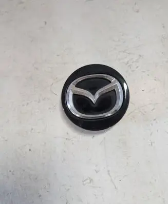 Mazda 6 Original wheel cap C831V3815