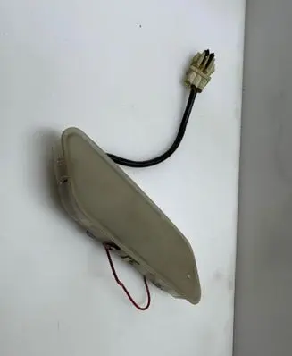 BMW 5 E34 Rear seat light 633113744161 1374416