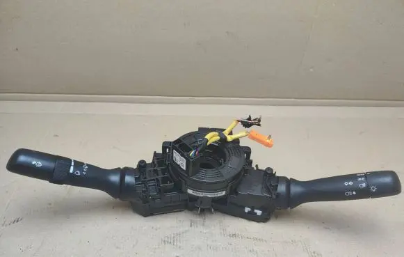 Subaru Legacy Wiper turn signal indicator stalk/switch