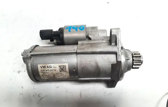 Volkswagen Tiguan Starter motor 02E911022H