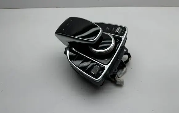 Mercedes-Benz C W205 Head unit multimedia control A2059005915 A2059059306 A2059057203