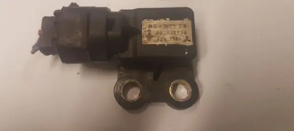 Mitsubishi Pajero Airbag deployment crash/impact sensor MR475078