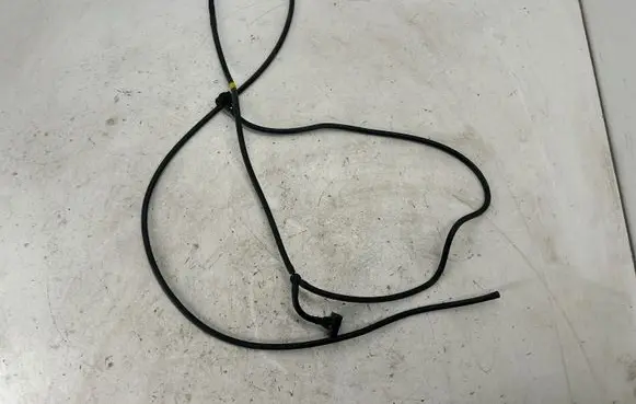 Windshield washer spray nozzle