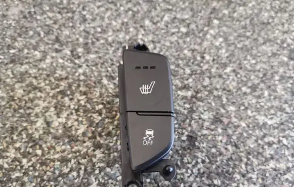 Hyundai i40 Seat heating switch 937903Z060 39R1CB1000 1408220148