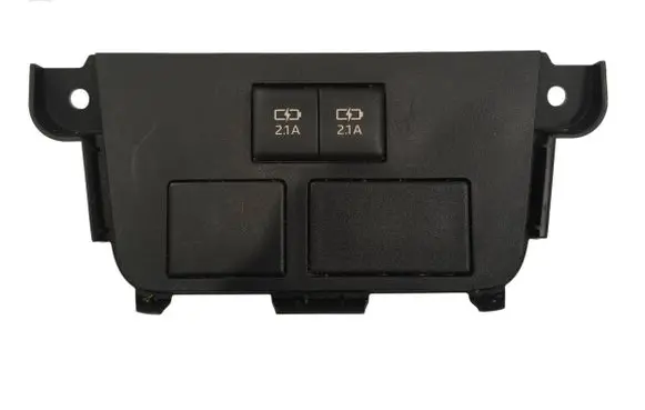 Toyota Highlander XU50 USB socket connector 588490E060