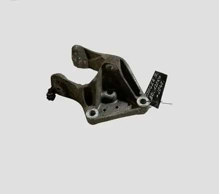 Chrysler Grand Voyager V Gearbox mounting bracket 04721570AA 12339