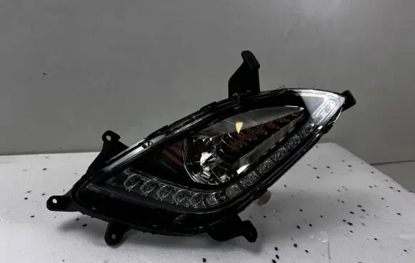 Hyundai i20 (PB PBT) Front fog light