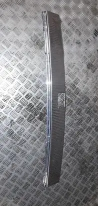 Volkswagen Touareg I Trunk/boot sill cover protection 7L6863459